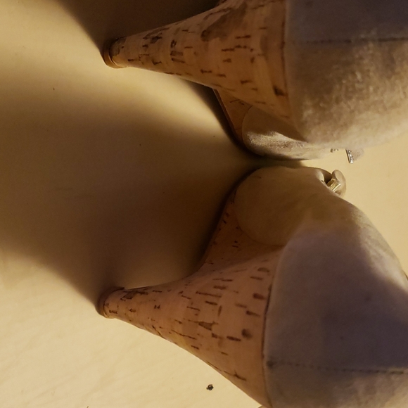 Sandals - Picture 3 of 5